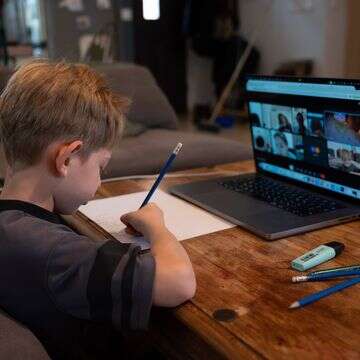 הטכנולוגיה אינה תחליף, אילוסטרציה | חן ליאופולד, פלאש 90 הטכנולוגיה אינה תחליף, אילוסטרציה | חן ליאופולד, פלאש 90