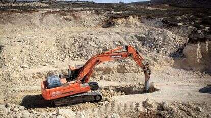הקמת היישוב עמיחי למפוני עמונה. | הלל מאיר, TPS