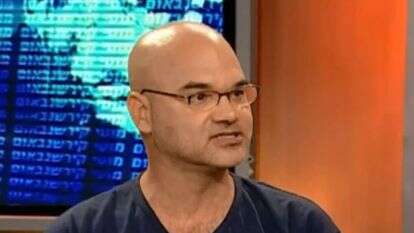 בועז ארד. | מסך מערוץ 10