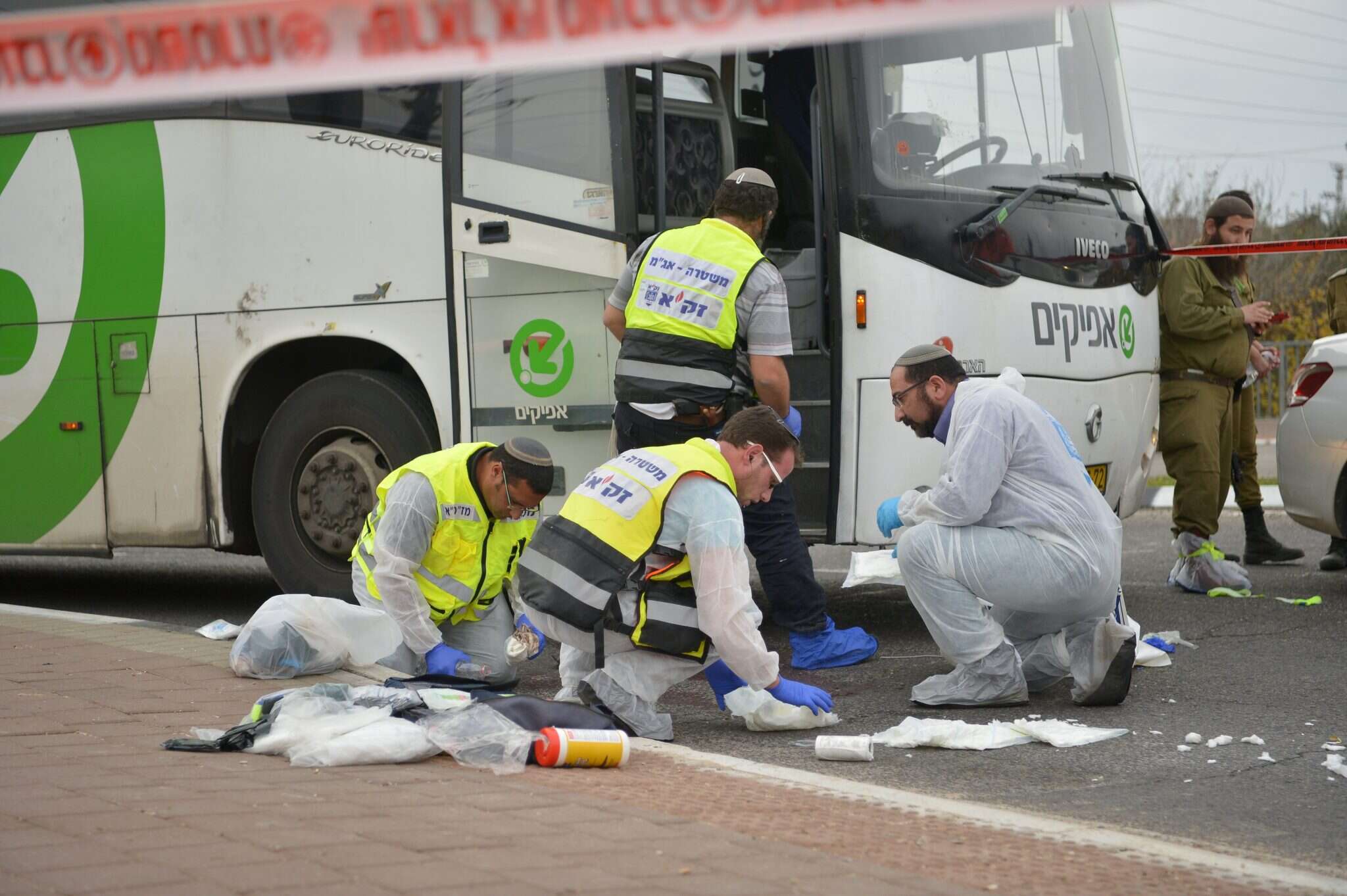זירת הפיגוע באריאל. | יוסי זליגר זירת הפיגוע באריאל. | יוסי זליגר