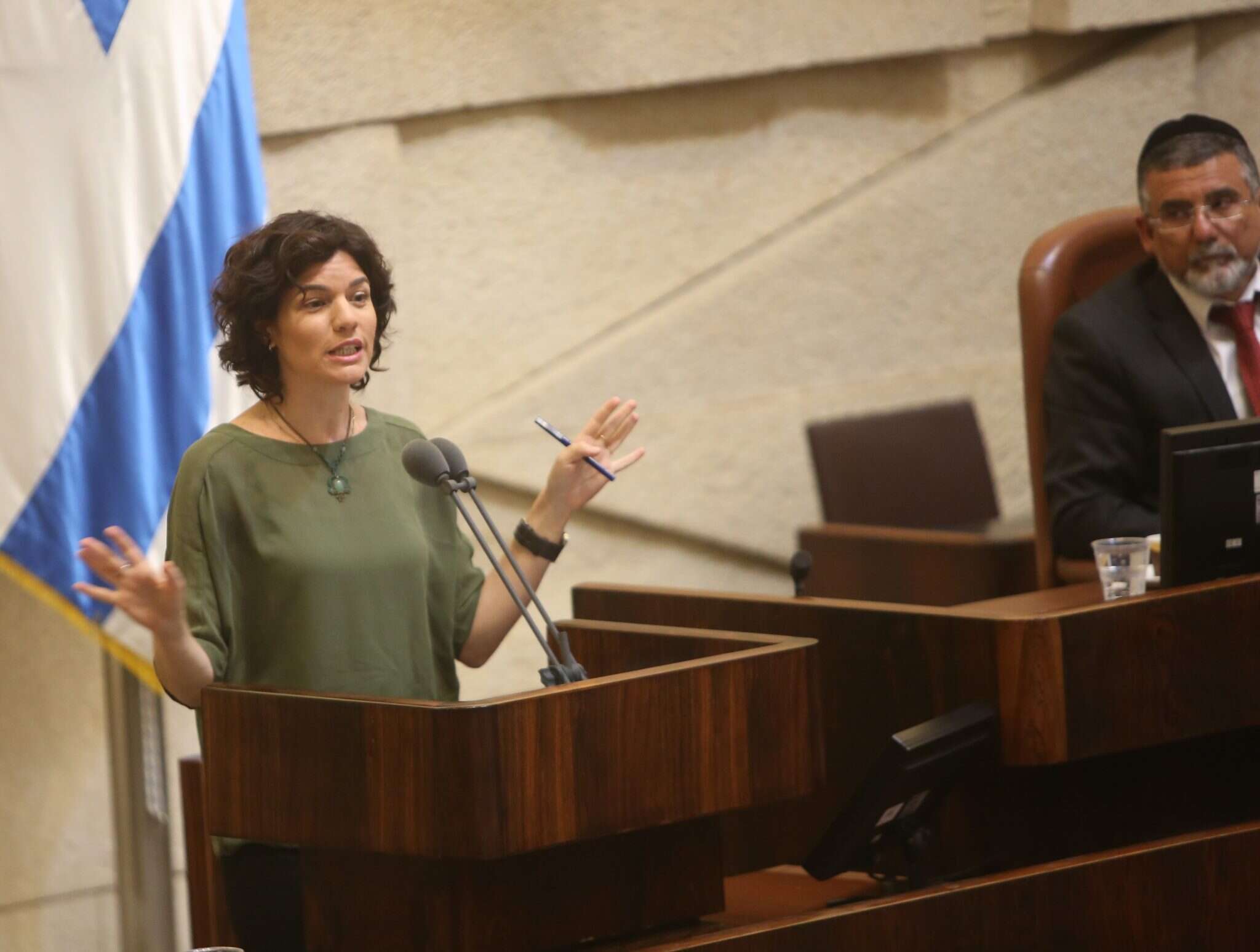 תמר זנדברג. | מרים צחי