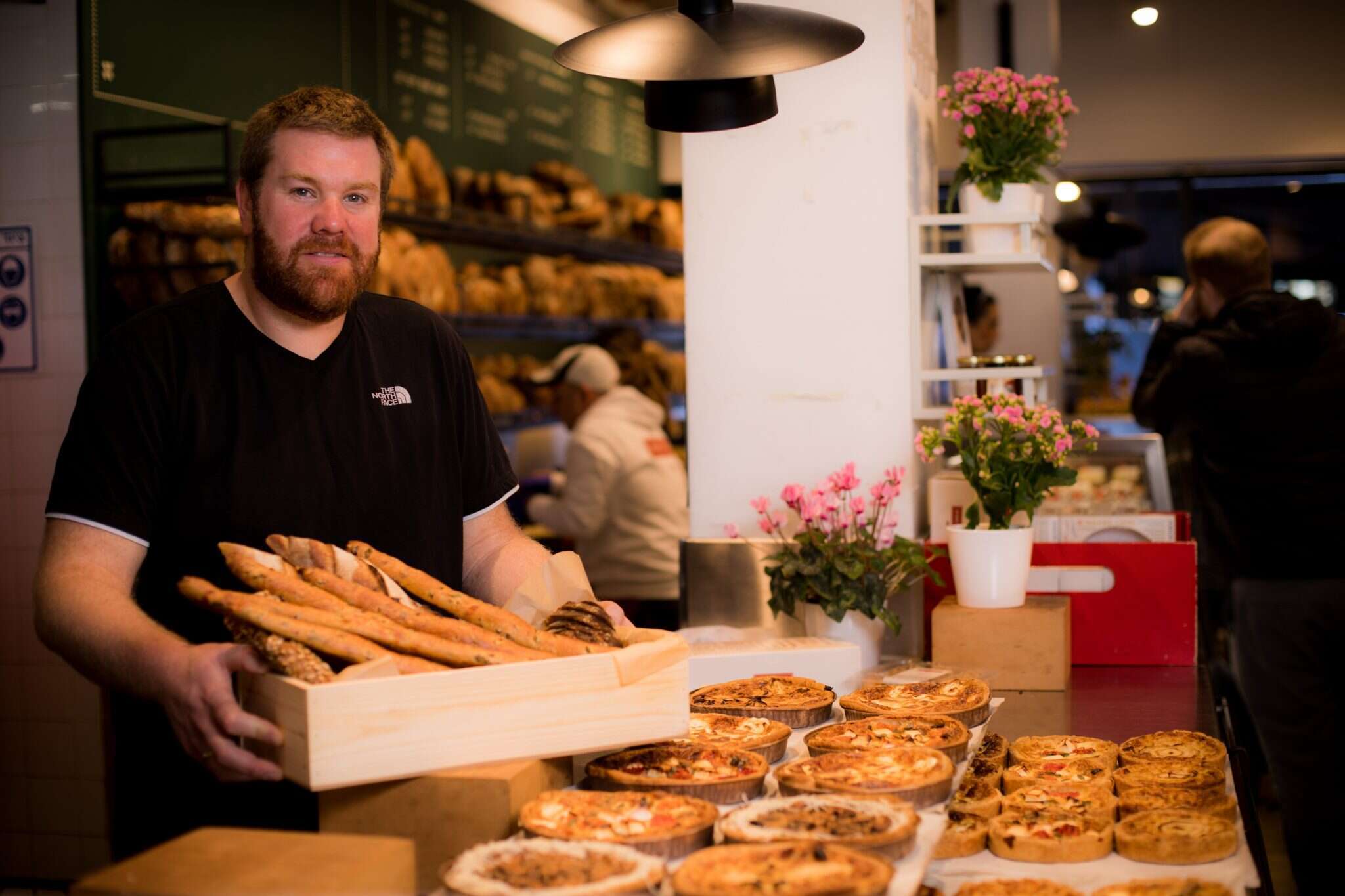 לוטן סגל. | אריק סולטן