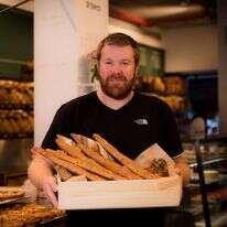 לוטן סגל. | אריק סולטן