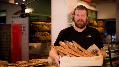 לוטן סגל. | אריק סולטן