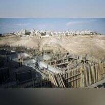 בנייה במעלה־ אדומים. | EPA