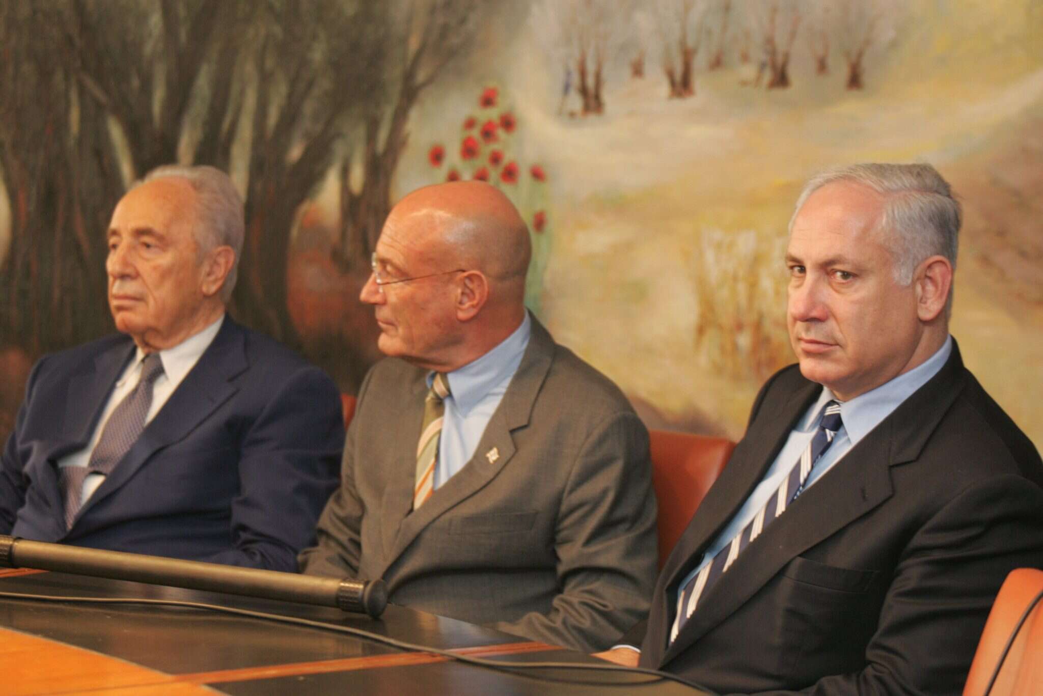 נתניהו, מילצ'ן ופרס בשנת 2005. | מרים צחי