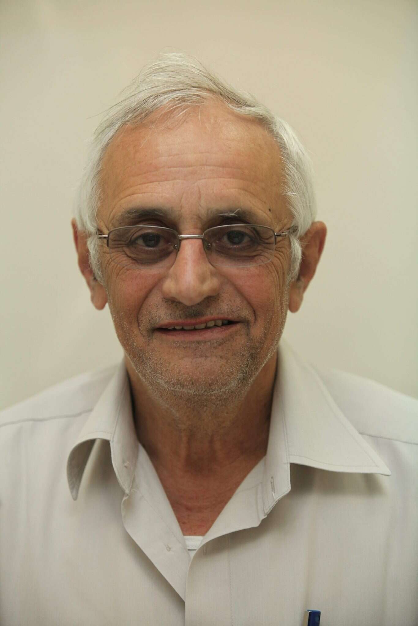 אורי אליצור ז"ל. | אופיר דוד