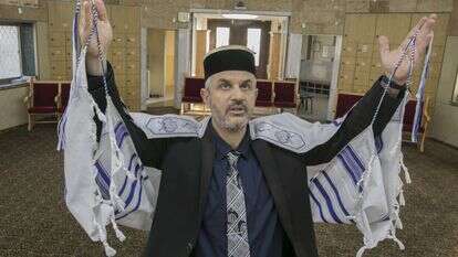 חכם משה פירוז. | יוסי אלוני