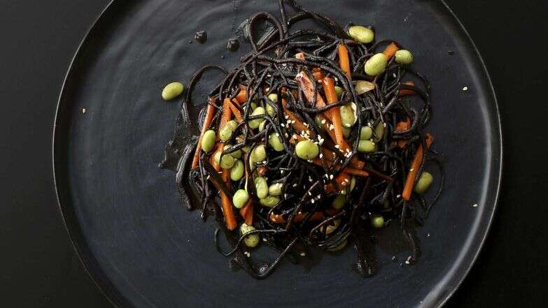 סלט היז'יקי. | אפרת ליכטנשטט