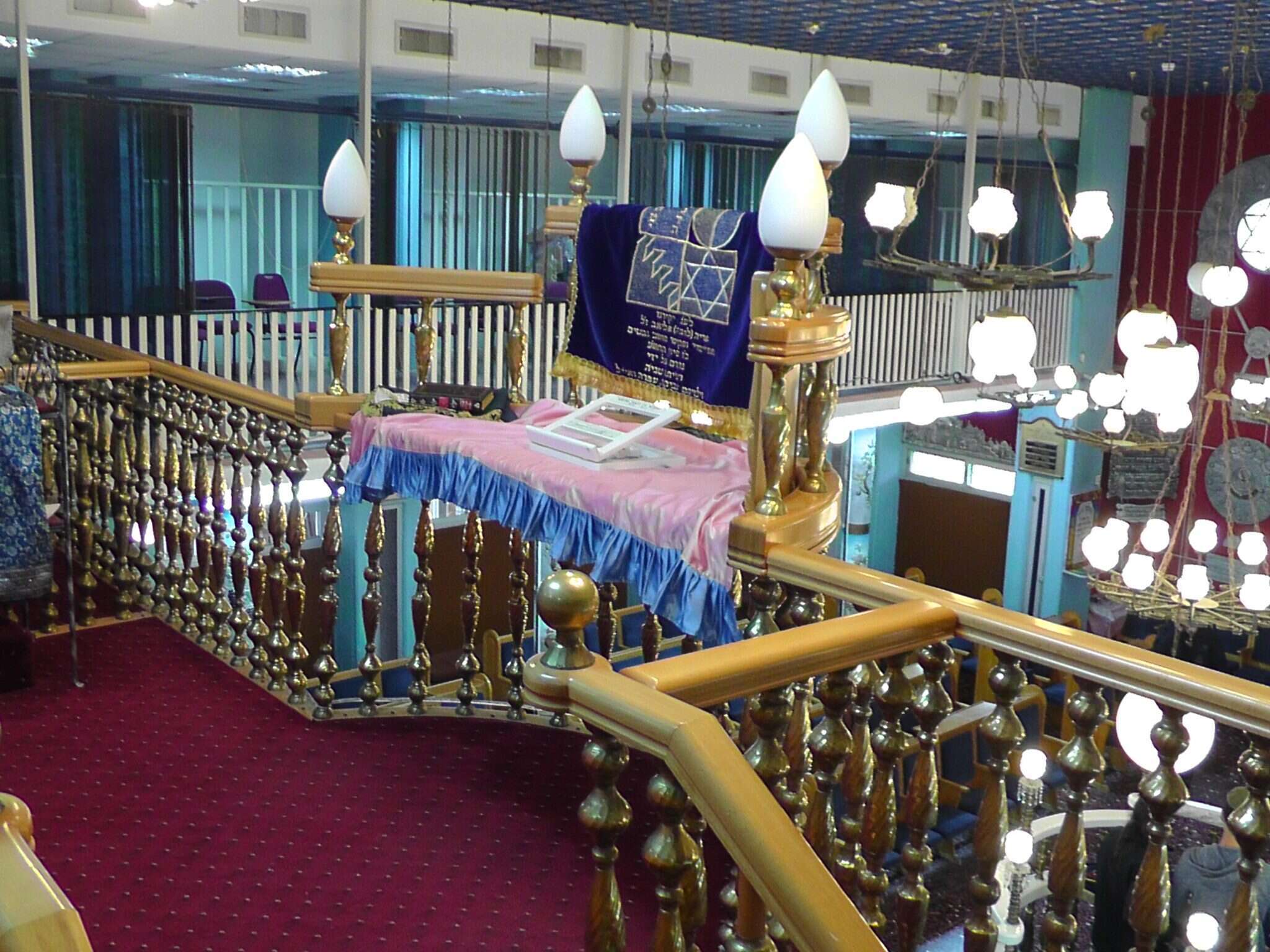 עזרת הנשים בבית הכנסת הקוצ'יני בנבטים. | מירה אליה, מרכז מורשת יהדות קוצ'ין עזרת הנשים בבית הכנסת הקוצ'יני בנבטים. | מירה אליה, מרכז מורשת יהדות קוצ'ין