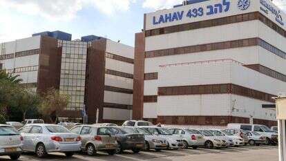 להב 433. | דני מרון