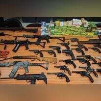 נשק שנתפס בפעילות משטרתית במגזר הערבי. | דוברות המשטרה מרחב שרון