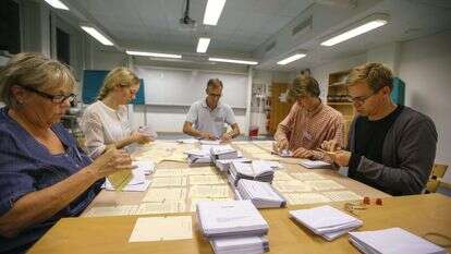 ספירת קולות בבחירות הקודמות בשוודיה, 2014. | EPA