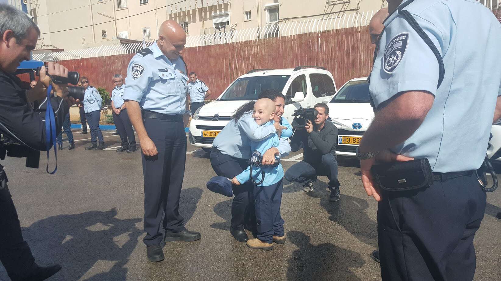 אליה בן חמו. | יאיר קראוס