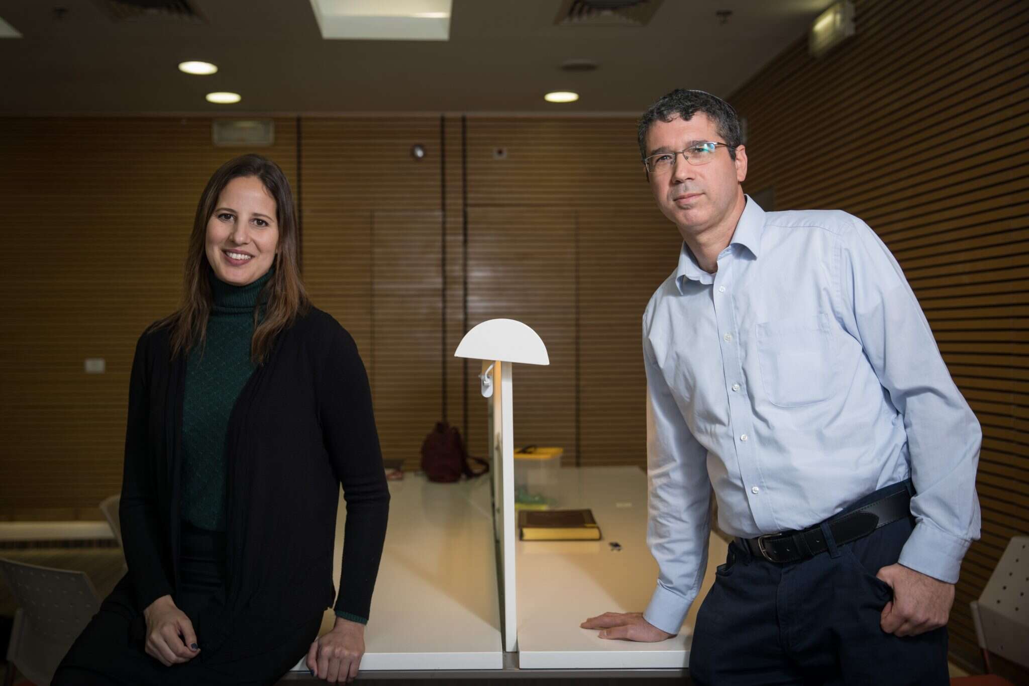 הרב חיים נבון ורחלי מלק-בודה. | הדס פרוש/פלאש 90