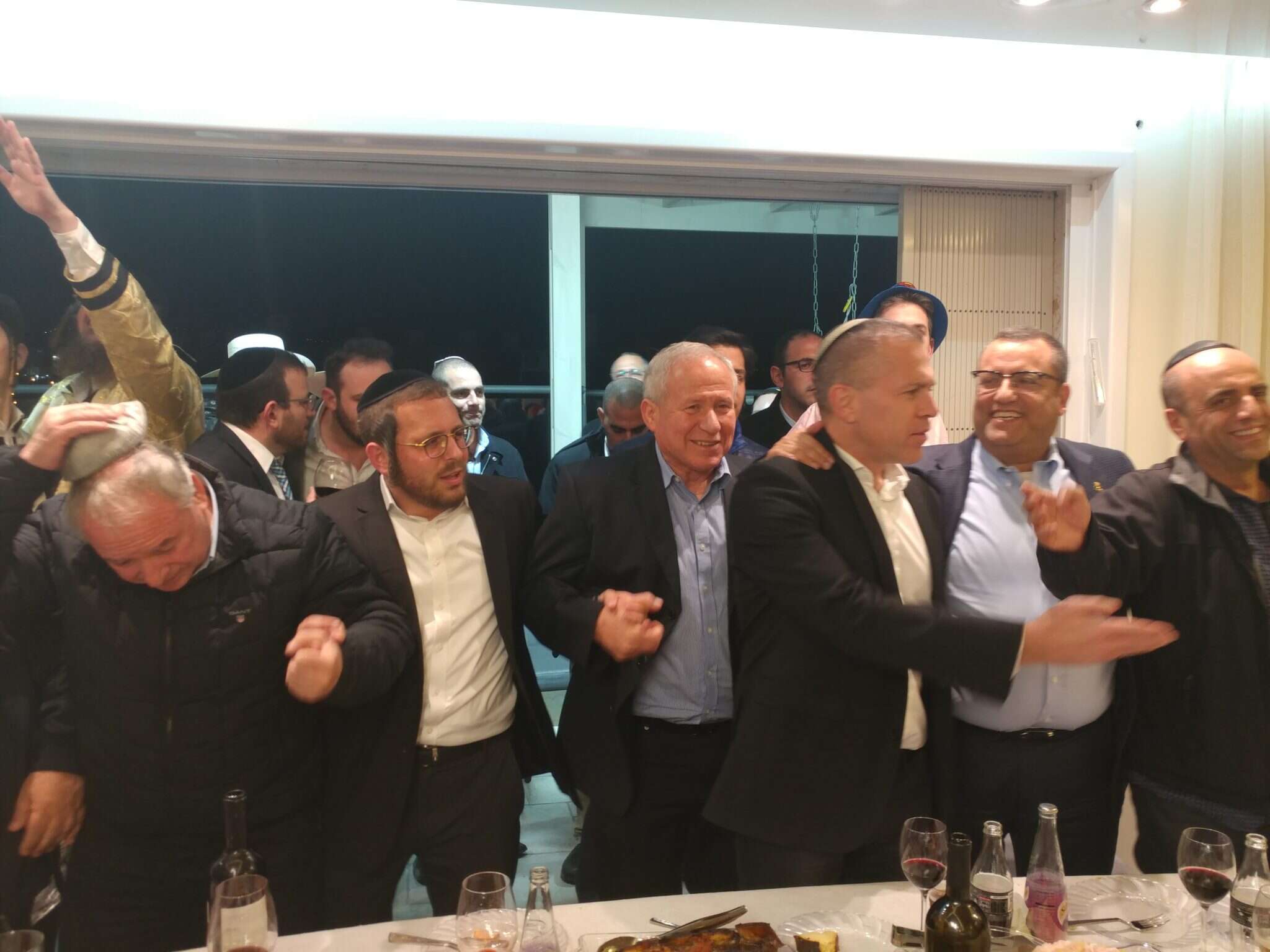 בכירי הליכוד חוגגים פורים בבית"ר עילית, השבוע בכירי הליכוד חוגגים פורים בבית"ר עילית, השבוע