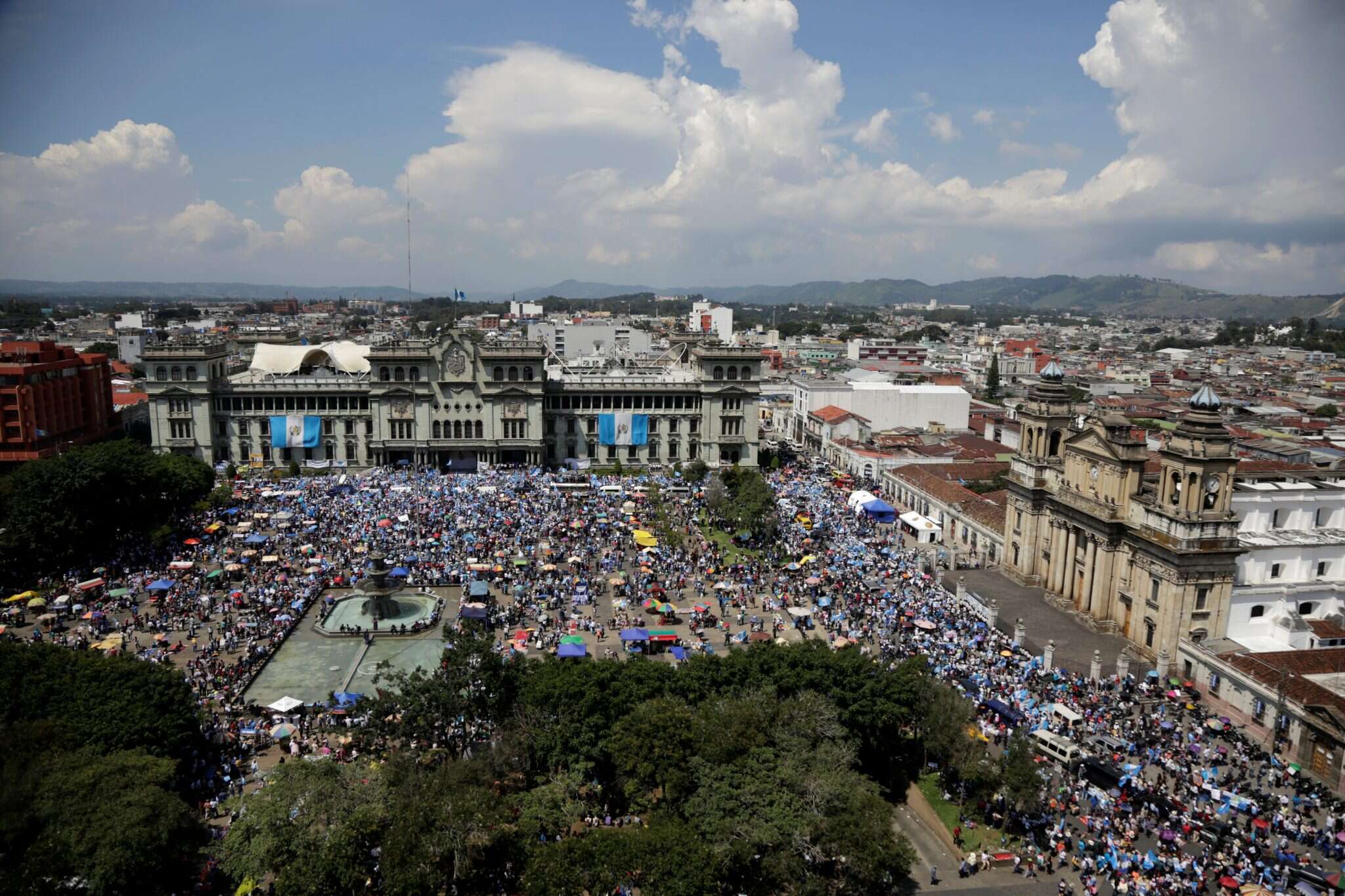 כיכר החוקה בגוואטמלה-סיטי. | רויטרס