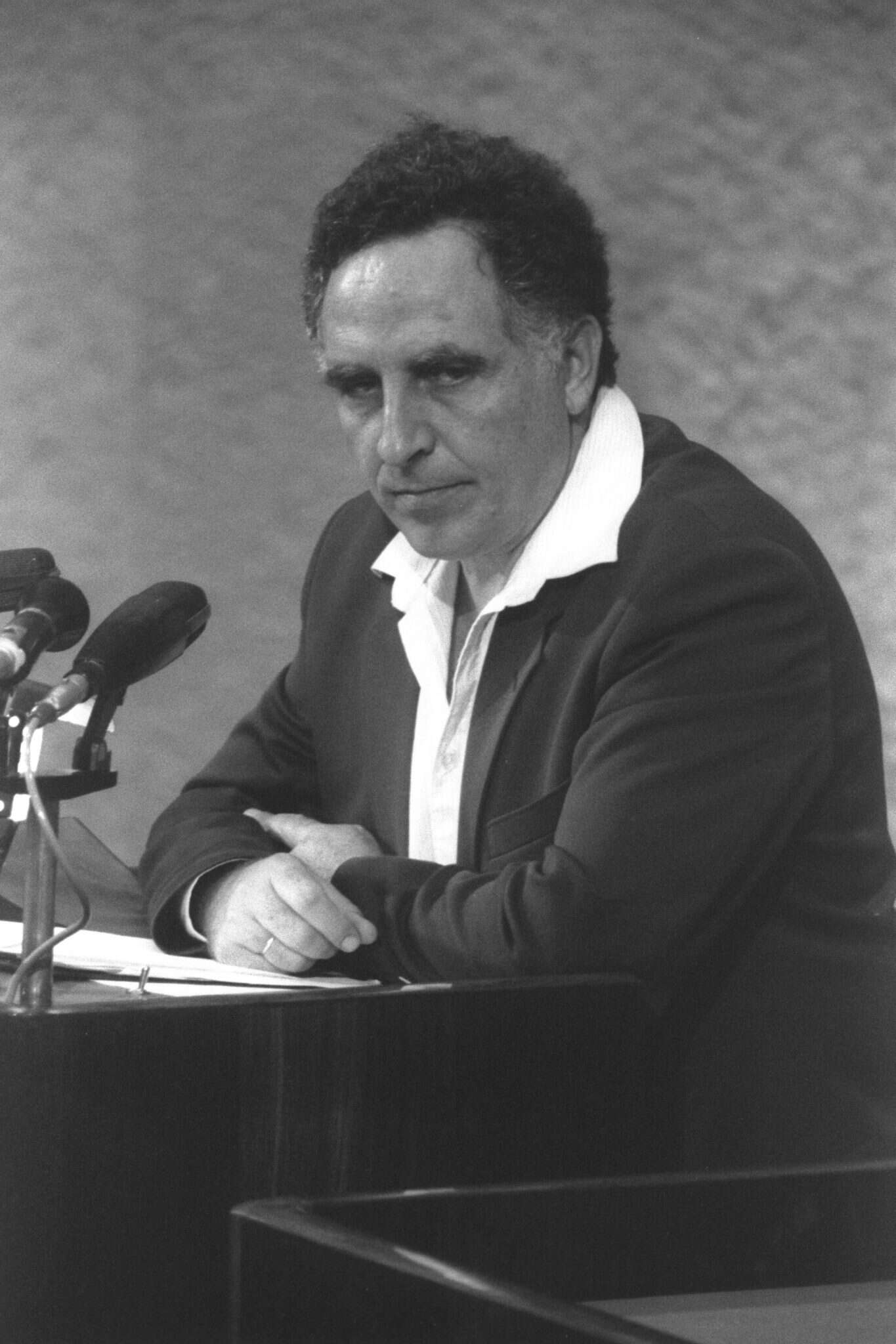 יגאל כהן-אורגד כשר אוצר. | נתי הרניק, לע"מ