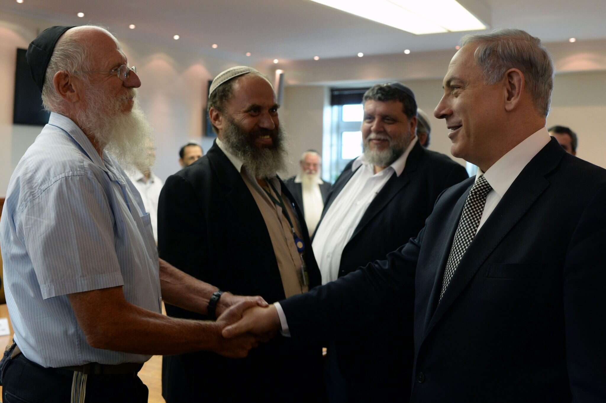 נתניהו והרב יעקב מדן. | קובי גדעון, לע''מ