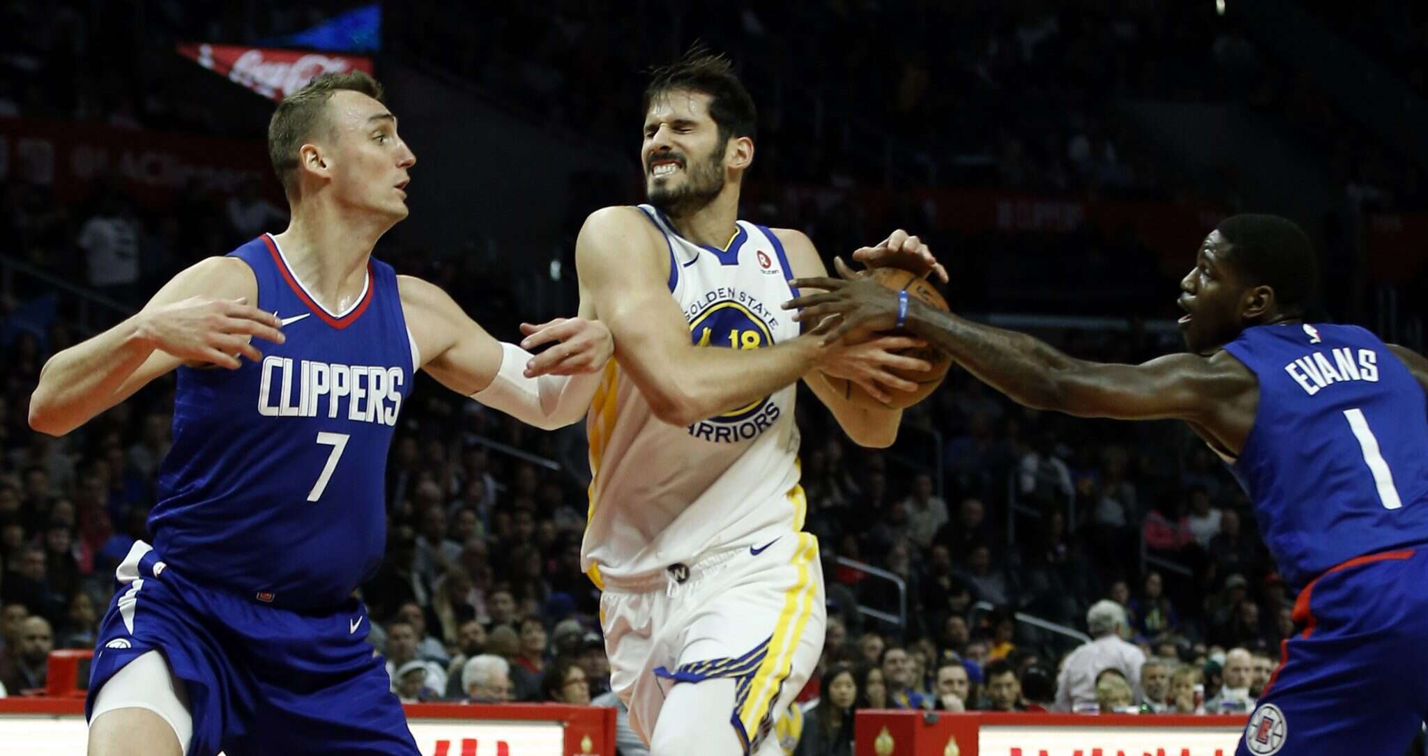 עומרי כספי (מימין). | AP עומרי כספי (מימין). | AP