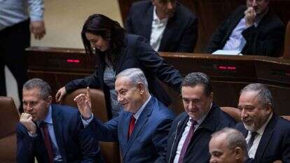 נתניהו ושרי הליכוד במליאת הכנסת. | הדס פרוש, פלאש 90