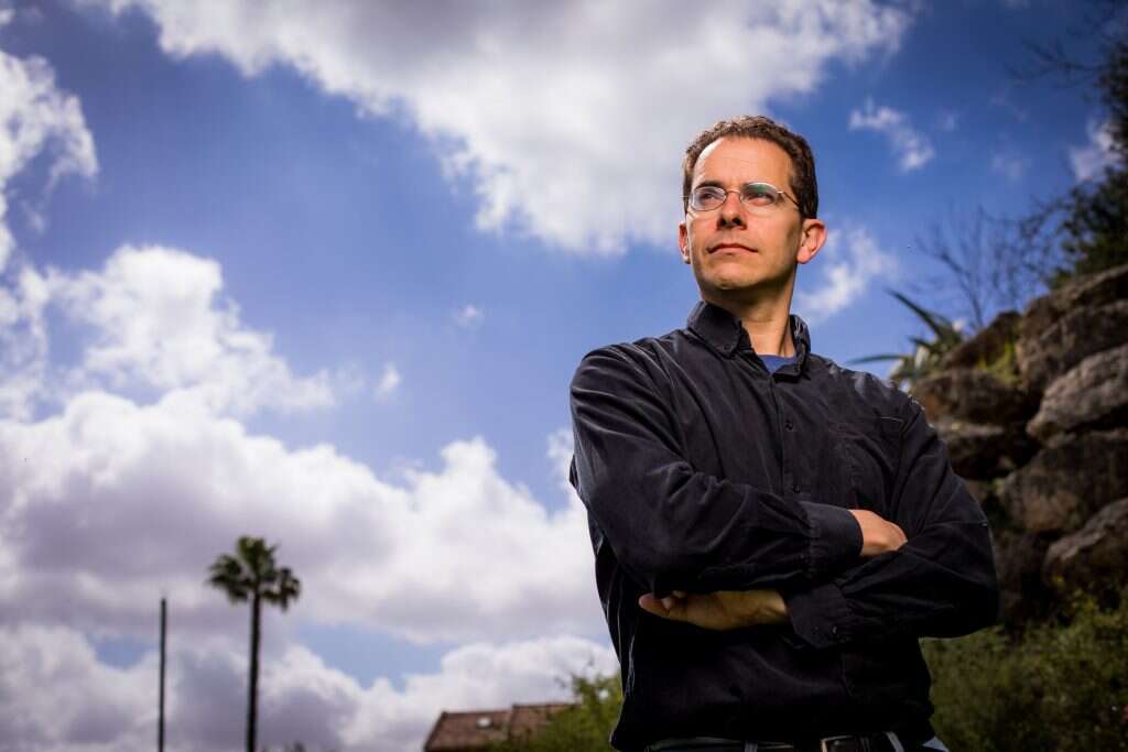 פרופ' ניר שביב. | אריק סולטן פרופ' ניר שביב. | אריק סולטן