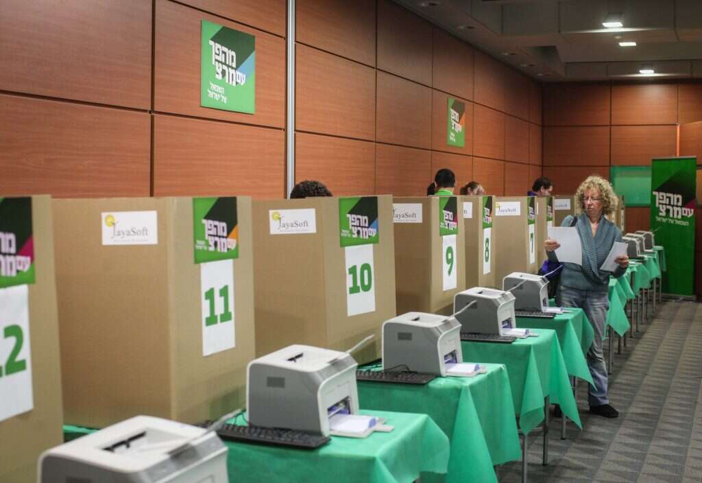 קלפיות במרצ בבחירות הקודמות. | ארכיון: אבישג שאר ישוב