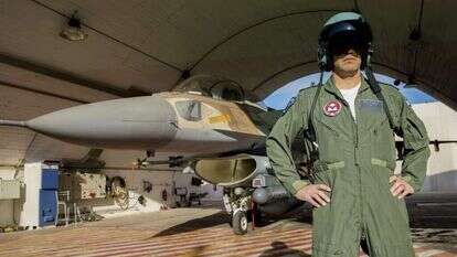 אל''מ במילואים כ', מפקדת טייסת 119 לשעבר. | יוסי אלוני