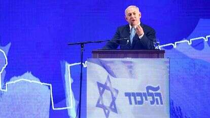 נתניהו בהרמת כוסית לחג הפסח, הערב. | אבישג שאר ישוב נתניהו בהרמת כוסית לחג הפסח, הערב. | אבישג שאר ישוב