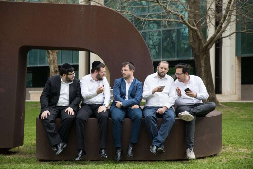 הדס פרוש, פלאש 90