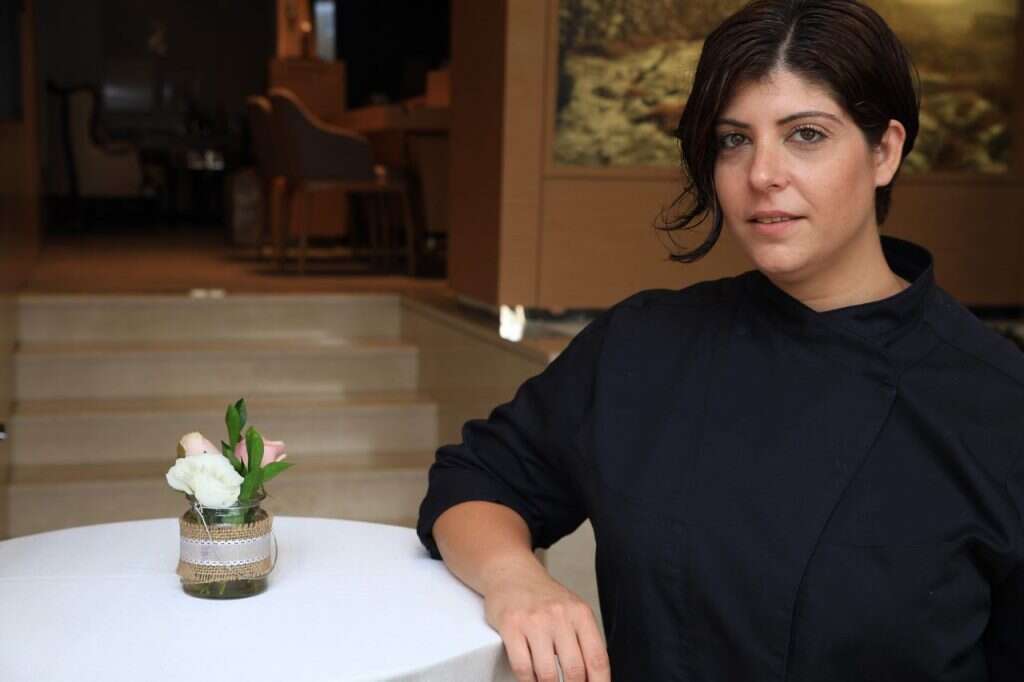 שף קונדיטורית טל האוזן. | שירת יונסוף