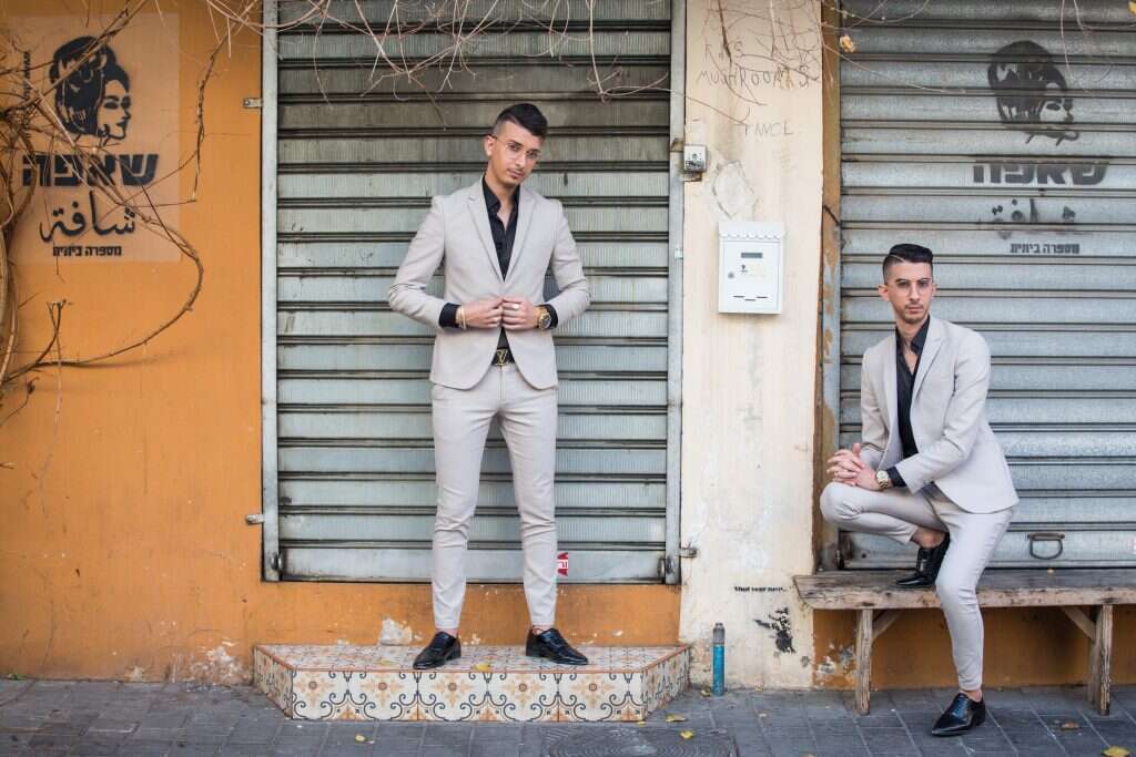 צחי ואלירון בוזגלו. | אבישג שאר ישוב צחי ואלירון בוזגלו. | אבישג שאר ישוב