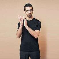 חנן בן ארי. | גלעד בר שלו