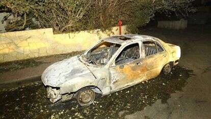 רכב שהוצת. | מישל דוט קום