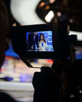 בעדשת המצלמה. סומברג וריקלין. | ערוץ 20 בעדשת המצלמה. סומברג וריקלין. | ערוץ 20