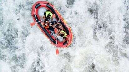 קייקים בנהר הירדן. | אנצ׳ו גוש-ג׳יני