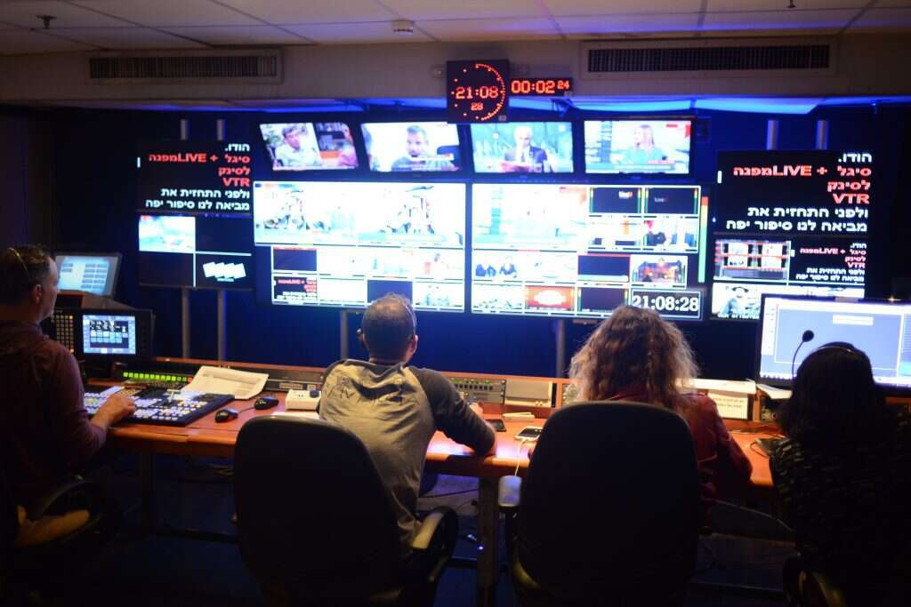 קונטרול המהדורה המרכזית. | ערוץ 20