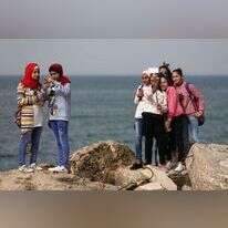 נערות פלסטיניות על חופי עזה. | AFP