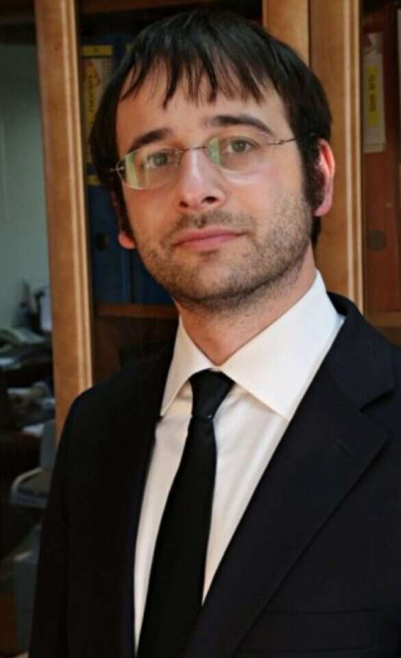 עורך הדין יצחק בם. | ויקטור אולחובסקי