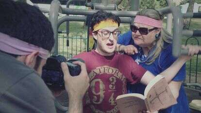 "עובדים על זה". | יח"צ