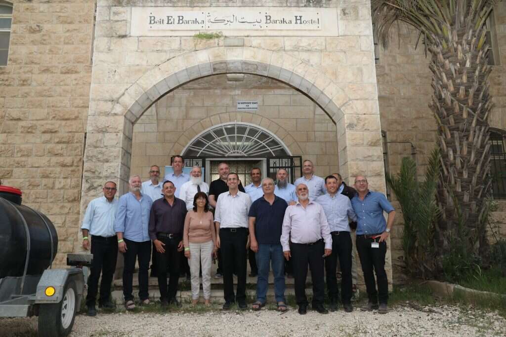 ליברמן ואנשי מועצת יש''ע בגוש עציון. | מרים צחי