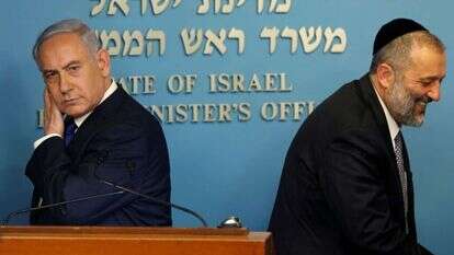 בנימין נתניהו ואריה דרעי. | AFP