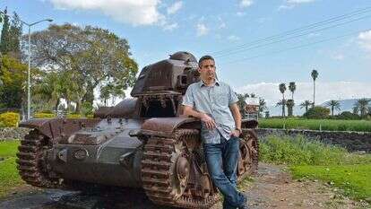 אסף ענברי. | גיל אליהו ג'יני