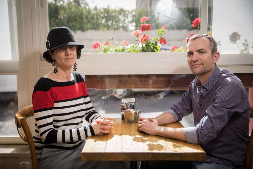 לייזי שפירא וחוה דיבון. | הדס פרוש, פלאש90