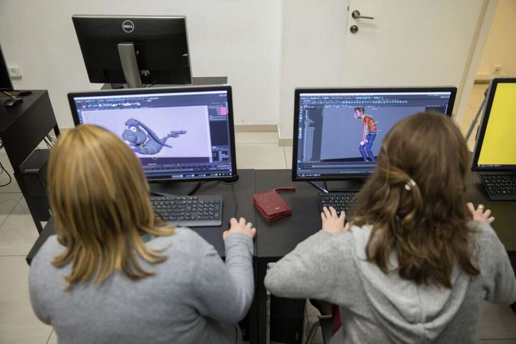 סטודנטיות חרדיות. | נעם ריבקין פנטון