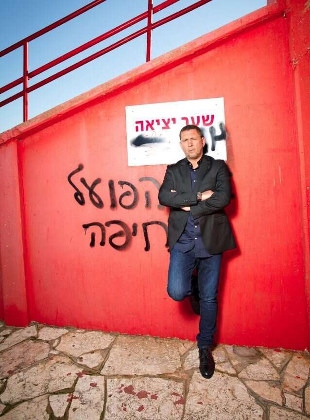 ניר קלינגר. | עופר חן ניר קלינגר. | עופר חן