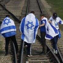 לרגל יום השואה נערך מצעד החיים השנתי באושוויץ בירקנאו. | AP לרגל יום השואה נערך מצעד החיים השנתי באושוויץ בירקנאו. | AP