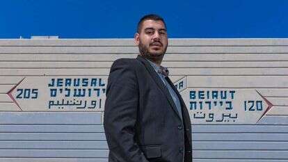 ג'ונתן אל חורי.