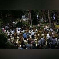 ישראל מתייחדת עם זכרם של חללי צה"ל ונפגעי פעולות האיבה. יום הזיכרון תשע"ח בהר הרצל בירושלים. | הלל מאיר, TPS