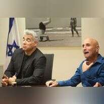 יאיר לפיד ועופר שלח. | מרים צחי יאיר לפיד ועופר שלח. | מרים צחי